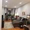 2437 W Ainslie Unit 1F, Chicago, IL 60618