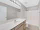 829 Red Barn, Elgin, IL 60124