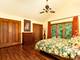 1925 Pine, Lisle, IL 60532