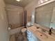 390 Springlake Unit B, Aurora, IL 60504