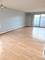 13 Crestview Unit 12, Vernon Hills, IL 60061