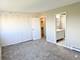 2211 S Stewart Unit 6A, Lombard, IL 60148