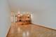 27 E Hattendorf Unit 213, Roselle, IL 60172
