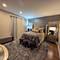 2339 E 72nd Unit 1, Chicago, IL 60649