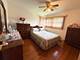 7150 N Crawford, Lincolnwood, IL 60712