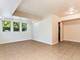 112 Lincoln Unit G, Riverside, IL 60546