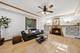 5801 N Kenton, Chicago, IL 60646