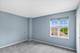 560 Woodhaven, Mundelein, IL 60060