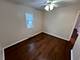 936 Russell, Mundelein, IL 60060