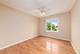 710 Creekside Unit 302, Mount Prospect, IL 60056