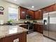 508 Grosvenor, Aurora, IL 60504