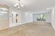 6400 N Cicero Unit 212, Lincolnwood, IL 60712