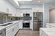 635 Perrie Unit 604, Elk Grove Village, IL 60007