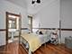 33 E Division, Chicago, IL 60610