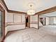2S517 Danbury, Glen Ellyn, IL 60137