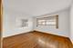 10916 Kingston, Westchester, IL 60154