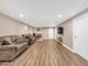 690 W Willow, Addison, IL 60101