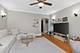 814 S Maple Unit 2N, Oak Park, IL 60304