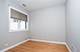 930 W Cuyler Unit 3R, Chicago, IL 60613