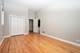 930 W Cuyler Unit 3R, Chicago, IL 60613