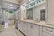 942 Acorn, Glen Ellyn, IL 60137