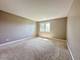 11 Foxcroft Unit 11-127, Naperville, IL 60565