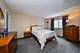 1925 Coach, Naperville, IL 60565