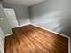 195 Thomas Unit D, Bartlett, IL 60103