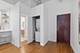 1900 W Oakdale, Chicago, IL 60657