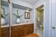 541 Williamsburg, Glen Ellyn, IL 60137