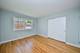 541 Williamsburg, Glen Ellyn, IL 60137