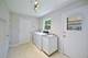541 Williamsburg, Glen Ellyn, IL 60137