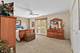 4050 Dundee Unit 303, Northbrook, IL 60062