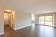 450 Raintree Unit 2B, Glen Ellyn, IL 60137
