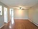 12 Parkside Unit 10, Vernon Hills, IL 60061