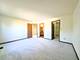1751 Sleepy Hollow Unit 7, Schaumburg, IL 60195