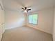 565 Kensington, Roselle, IL 60172