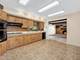 10s240 Hampshire, Willowbrook, IL 60527