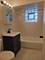 1725 Howard Unit 201, Des Plaines, IL 60018