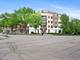 586 Crescent Unit 304, Glen Ellyn, IL 60137