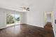 7030 Park Unit 204, Woodridge, IL 60517