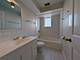 1057 W Pratt Unit 3C, Chicago, IL 60626