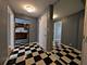 1057 W Pratt Unit 3C, Chicago, IL 60626