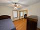 5433 W Melrose, Chicago, IL 60641