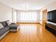 5433 W Melrose, Chicago, IL 60641
