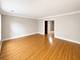 5433 W Melrose, Chicago, IL 60641