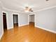 5433 W Melrose, Chicago, IL 60641