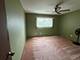 8945 N Lyons, Des Plaines, IL 60016