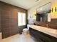 8216 N New England, Niles, IL 60714