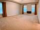 775 Lewisburg, Aurora, IL 60504